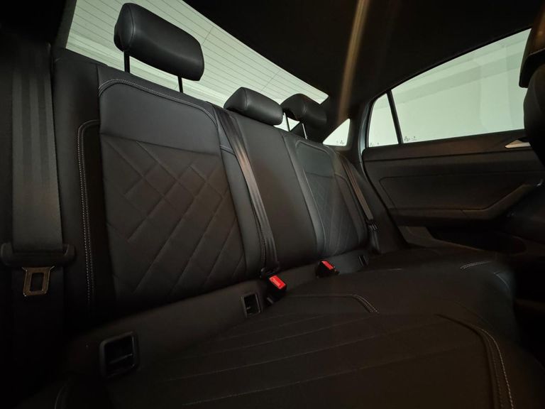 VolksWagen VIRTUS Exclusive 250TSI 1.4 Flex 16V Aut