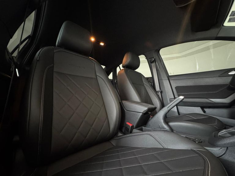 VolksWagen VIRTUS Exclusive 250TSI 1.4 Flex 16V Aut