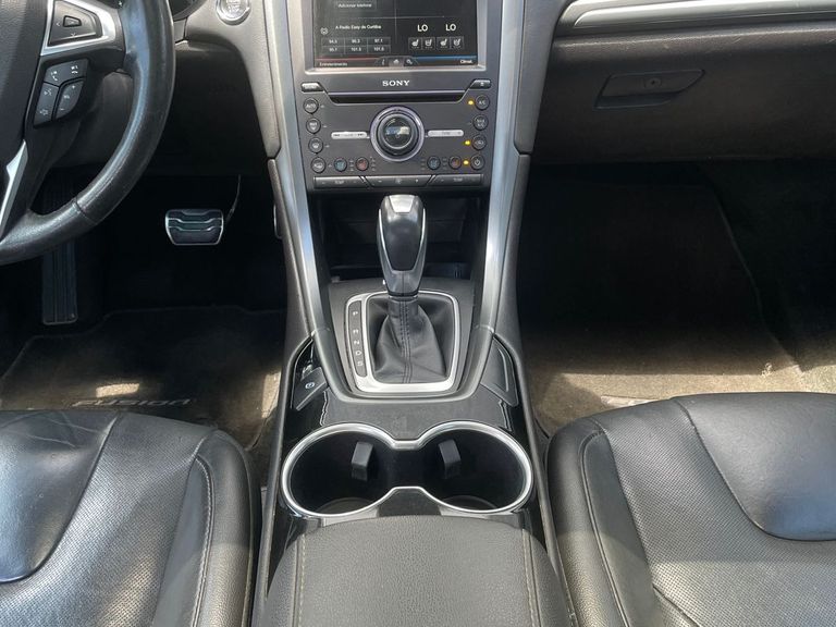 Ford Fusion Titanium 2.0 GTDI Eco. Fwd Aut.