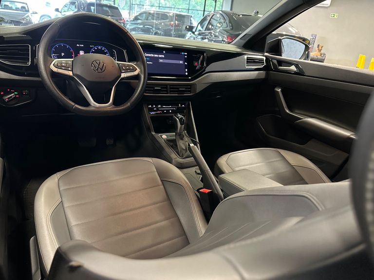 VolksWagen Nivus Highline 1.0 200 TSI Flex Aut.