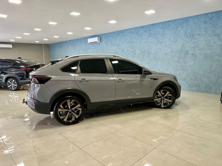 VolksWagen Nivus Highline 1.0 200 TSI Flex Aut.