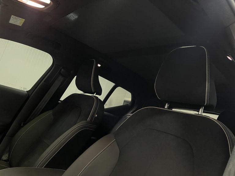 Volvo XC 40 Recharge Plus (Elétrico)