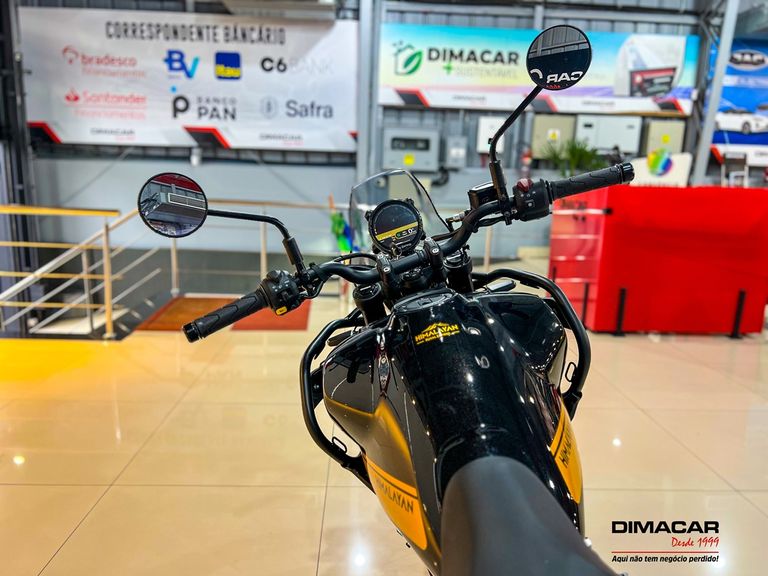 Royal Enfield Hanle Black