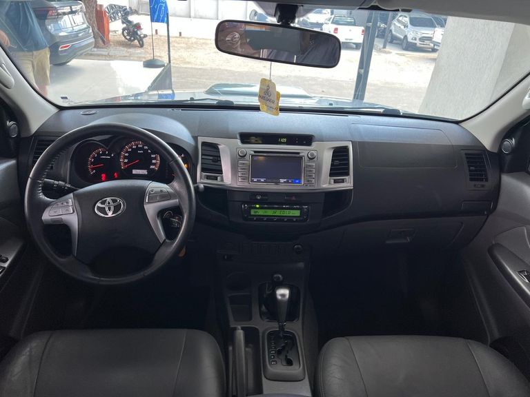 Toyota Hilux CD SRV D4-D 4x4 3.0  TDI Dies