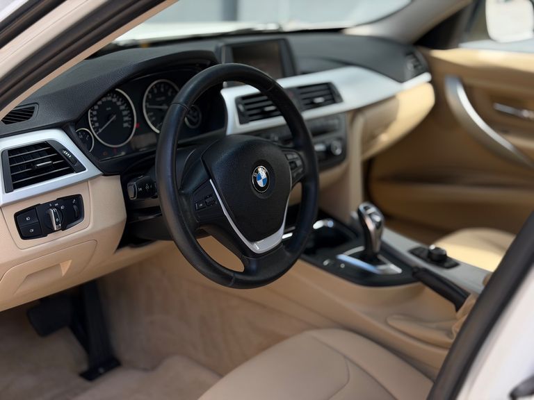 BMW 320iA 2.0 Turbo/ActiveFlex 16V/GP  4p