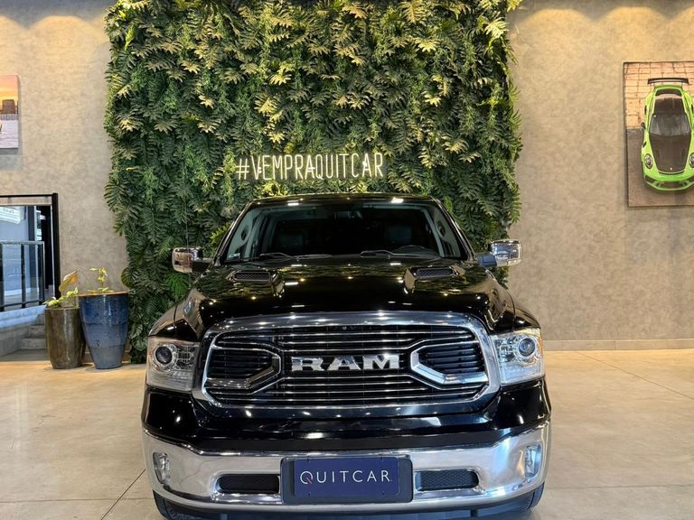 RAM CLASSIC LARAMIE 5.7 CD V8 4X4 Aut.