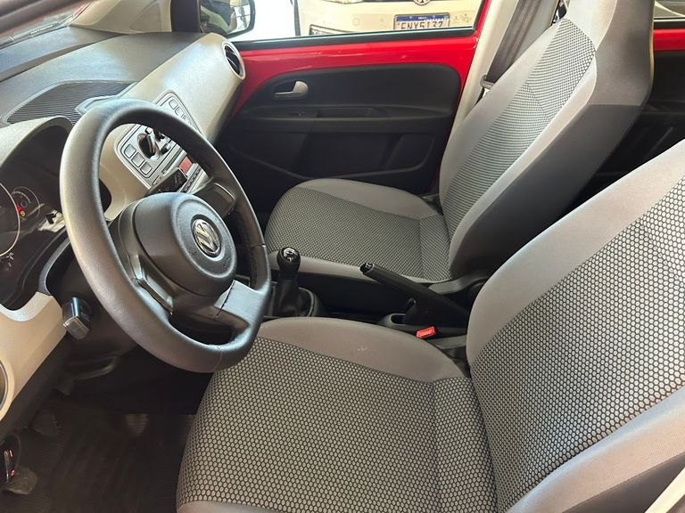 VolksWagen up! move 1.0 TSI Total Flex 12V 5p