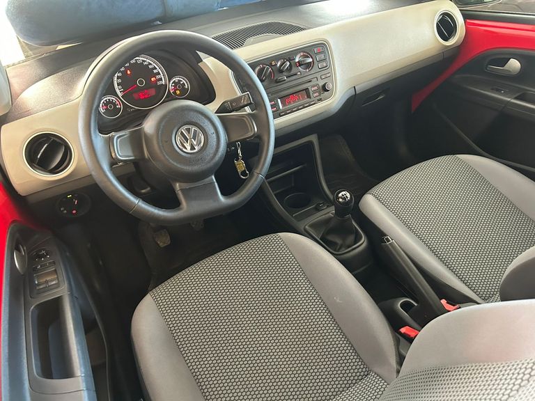 VolksWagen up! move 1.0 TSI Total Flex 12V 5p