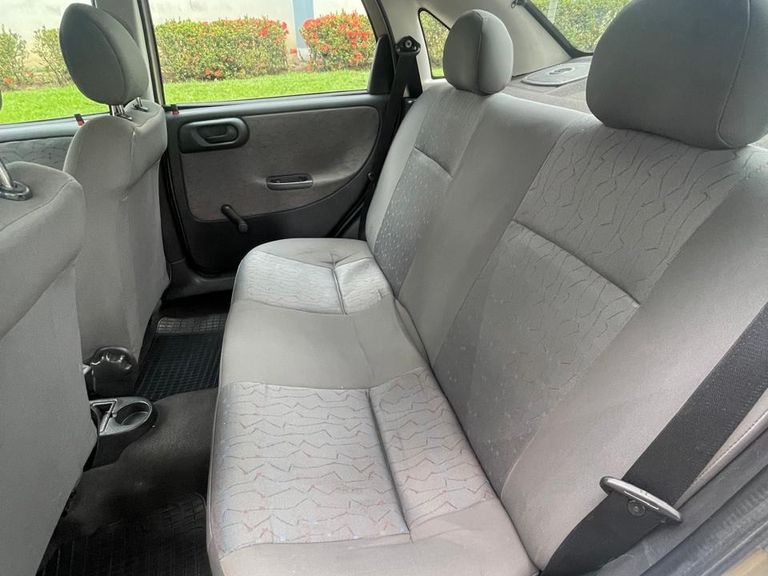 Chevrolet Corsa Sed. Joy 1.0/ 1.0 FlexPower 8V 4p