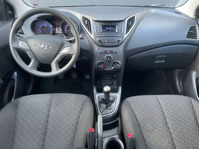 Hyundai HB20 Unique 1.0 Flex 12V Mec.