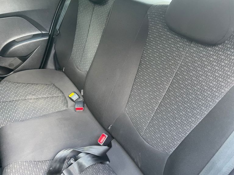 Hyundai HB20 Unique 1.0 Flex 12V Mec.