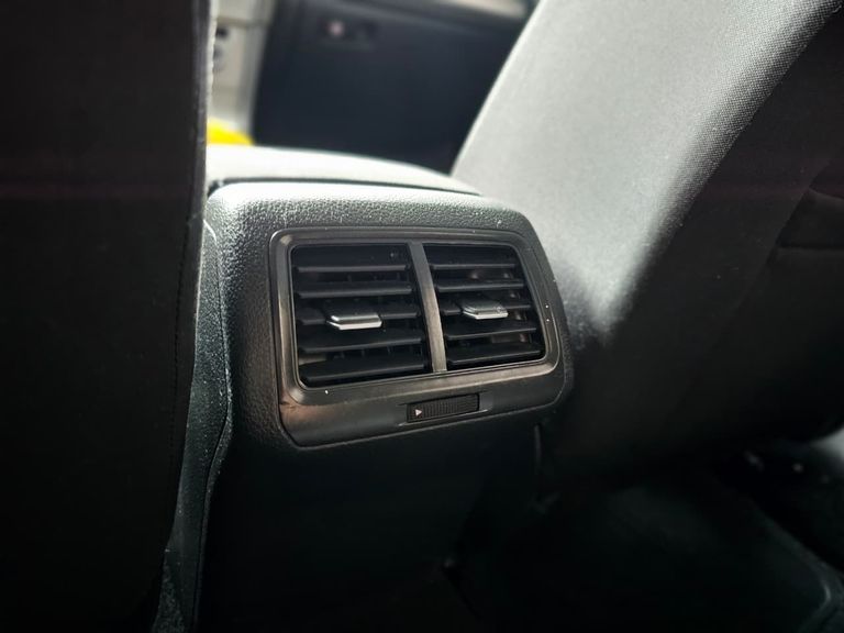 VolksWagen Golf Comfortline 1.4 TSI 140cv Aut.