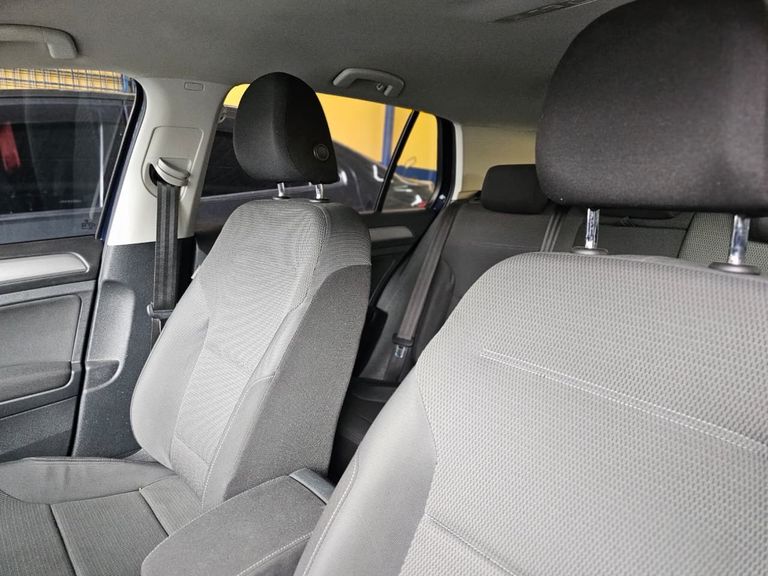 VolksWagen Golf Comfortline 1.4 TSI 140cv Aut.