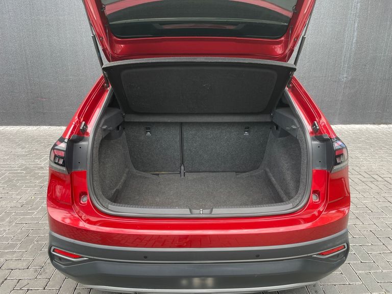 VolksWagen Nivus Highline 1.0 200 TSI Flex Aut.