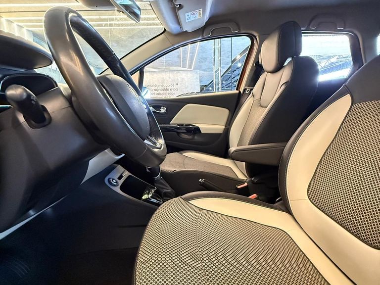 Renault CAPTUR Intense 1.6 16V Flex 5p Aut.