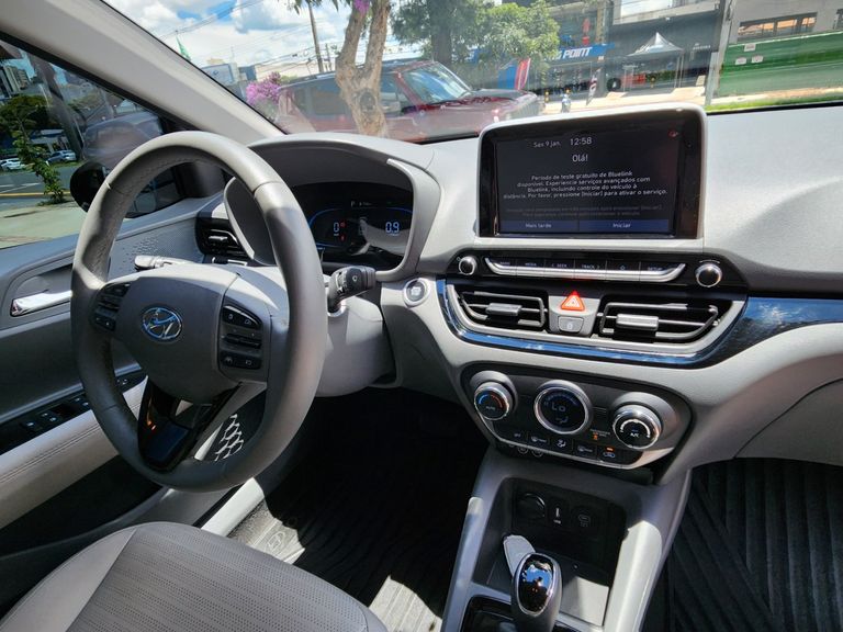 Hyundai HB20S Platinum Plus 1.0 TB Flex 12V Aut.