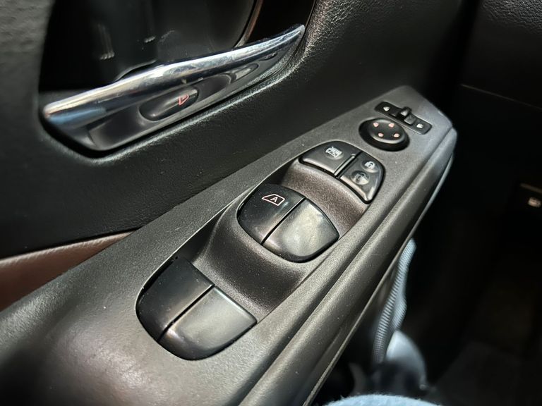 Nissan KICKS S 1.6 16V Flex 5p Aut.