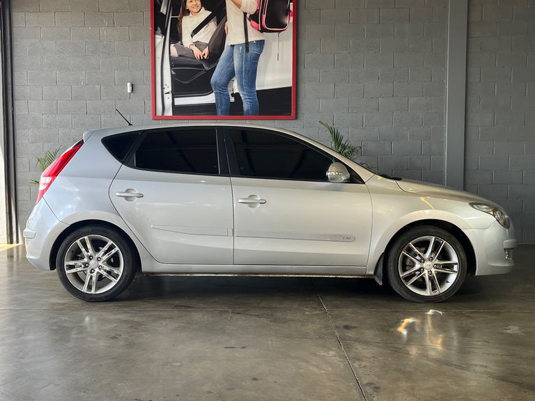 Hyundai i30 2.0 16V 145cv 5p Aut.