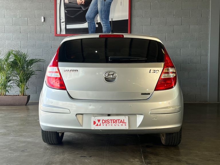 Hyundai i30 2.0 16V 145cv 5p Aut.