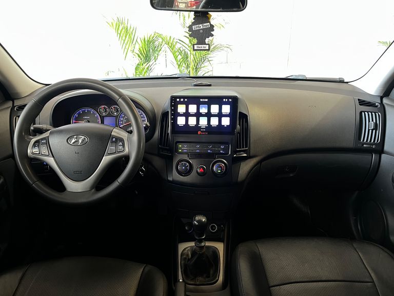 Hyundai i30 2.0 16V 145cv 5p Aut.