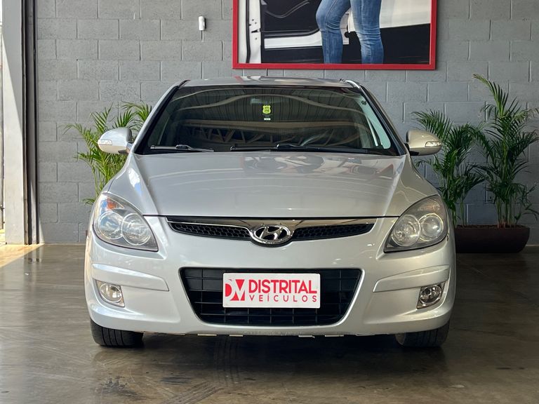 Hyundai i30 2.0 16V 145cv 5p Aut.