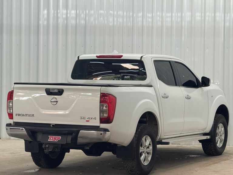 Nissan Frontier SE CD 4x4 2.3 Bi-TB Diesel Aut.