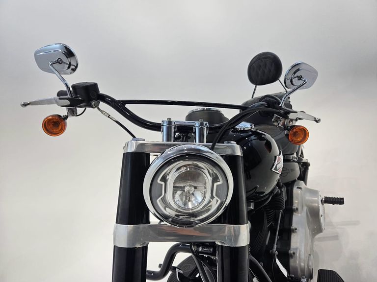 Harley SOFTAIL SLIM FLSL