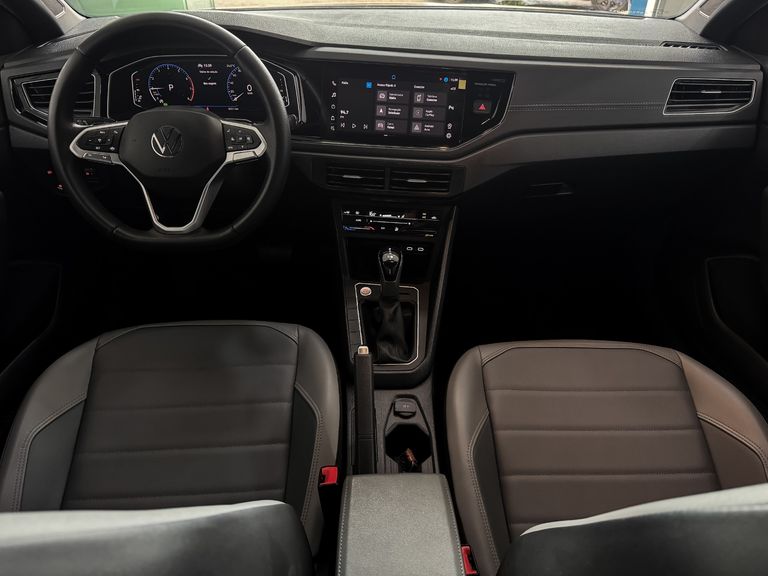 VolksWagen Nivus Highline 1.0 200 TSI Flex Aut.