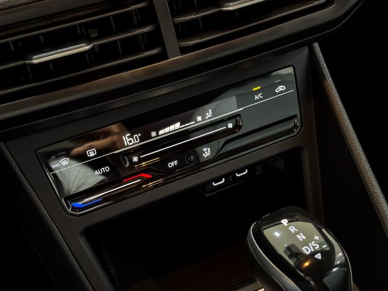 VolksWagen Nivus Highline 1.0 200 TSI Flex Aut.