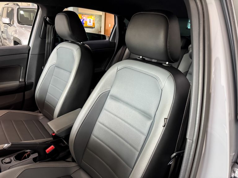 VolksWagen Nivus Highline 1.0 200 TSI Flex Aut.