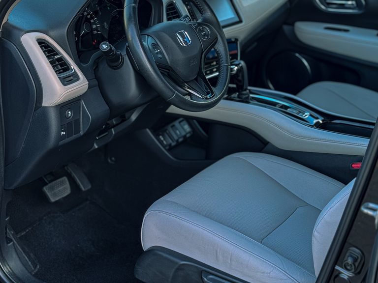 Honda HR-V Touring 1.5 Flex TB 16V 5p Aut.