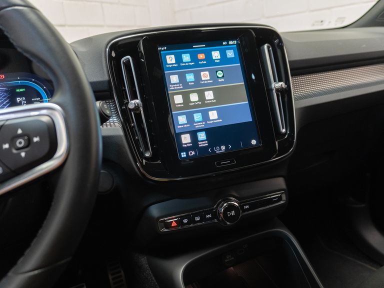 Volvo XC 40 Pure (Elétrico)