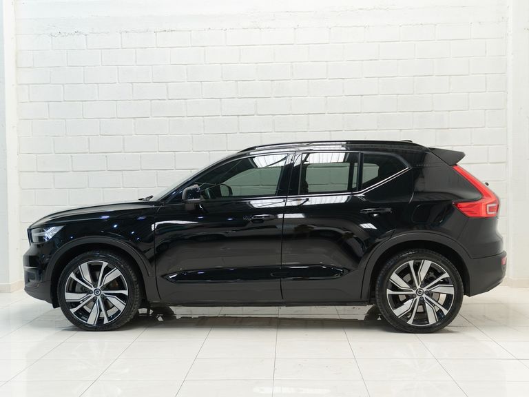 Volvo XC 40 Pure (Elétrico)
