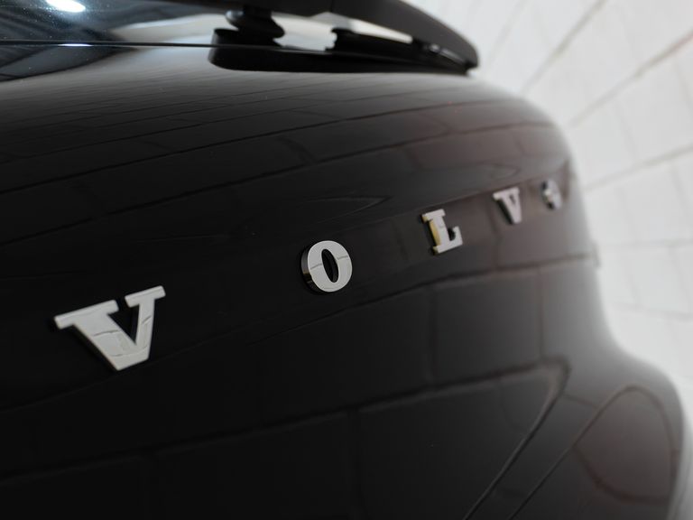 Volvo XC 40 Pure (Elétrico)