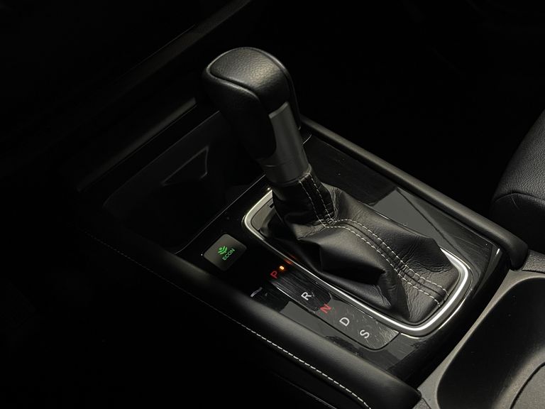 Honda CITY Hatchback Touring 1.5 Flex 16V Aut