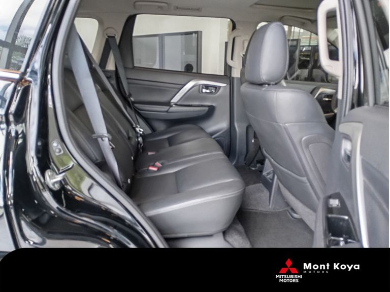 Mitsubishi Pajero Sport HPE-S 2.4  4x4 Diesel Aut.