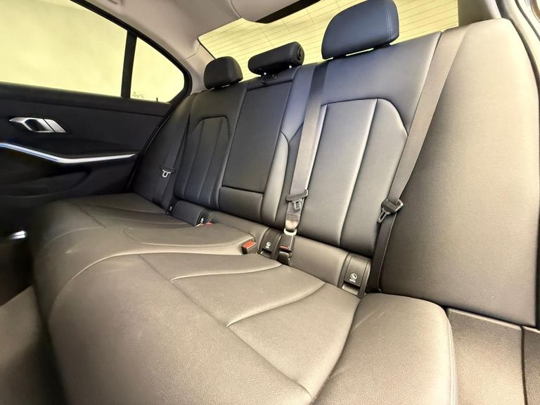 BMW 320iA Modern/Sport TB 2.0/A.Flex/GP 4p