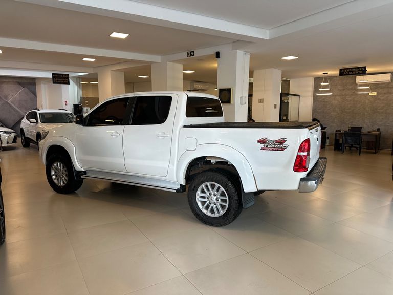 Toyota Hilux CD SRV D4-D 4x4 3.0 TDI Diesel Aut