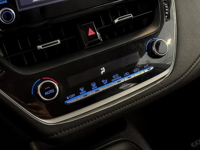 Toyota Corolla XEi 2.0 Flex 16V Aut.