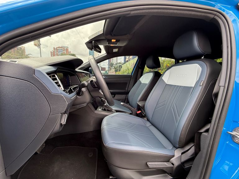 VolksWagen Nivus Highline 1.0 200 TSI Flex Aut.