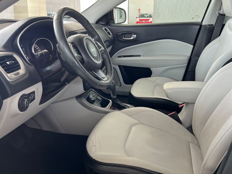 Jeep COMPASS LONGITUDE 2.0 4x4 Dies. 16V Aut.