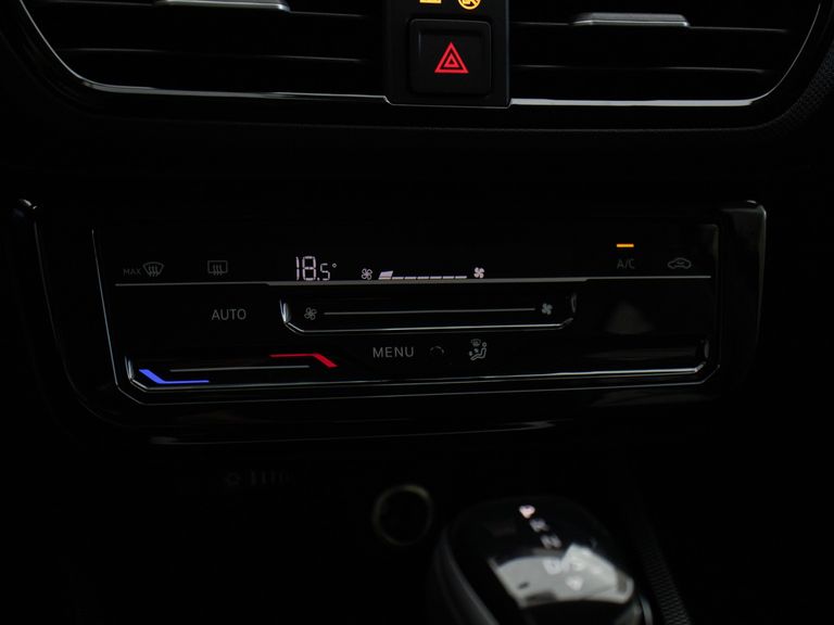 VolksWagen Tera Comfort 1.0 170 TSI Flex 12V 5p Aut