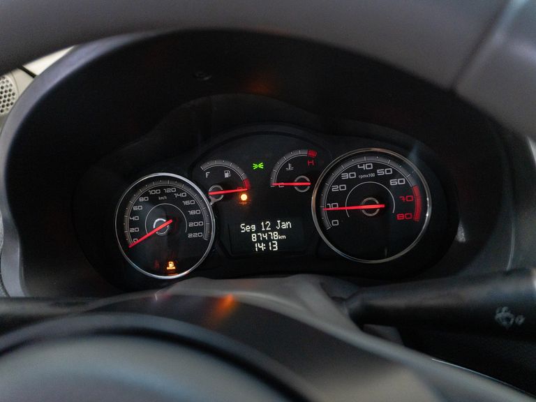 Fiat Grand Siena ATTRAC. 1.4 EVO F.Flex 8V