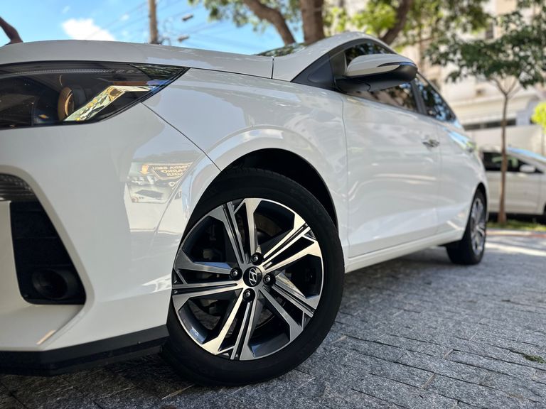 Hyundai HB20S Platinum Plus 1.0 TB Flex 12V Aut.