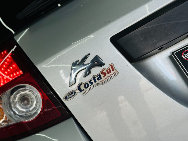 Ford Ka 1.0 8V/1.0 8V ST Flex 3p