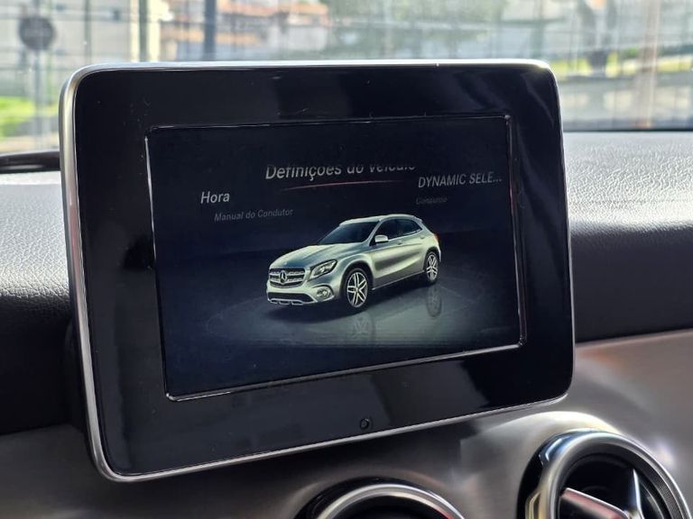 Mercedes GLA 200 Advance 1.6/1.6 TB 16V Flex Aut.