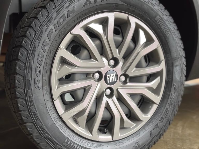 Fiat ARGO TREKKING 1.3 8V Flex