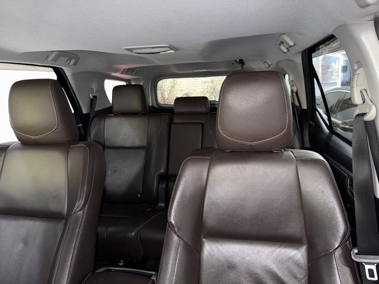 Toyota Hilux SW4 SRX 4x4 2.8 TDI 16V Dies. Aut.