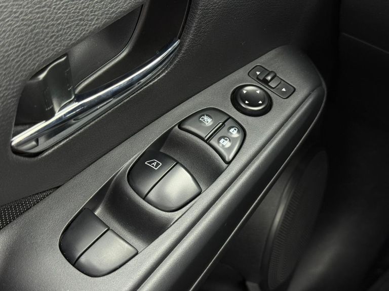 Nissan KICKS Sense 1.6 16V Flex Aut.