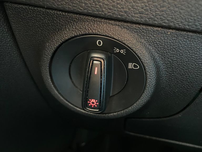 VolksWagen Polo 1.6 MSI Flex 16V 5p